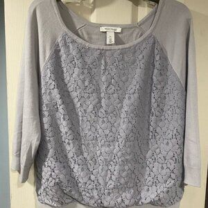 White House Black Market Women's Lavender Lace Blouse